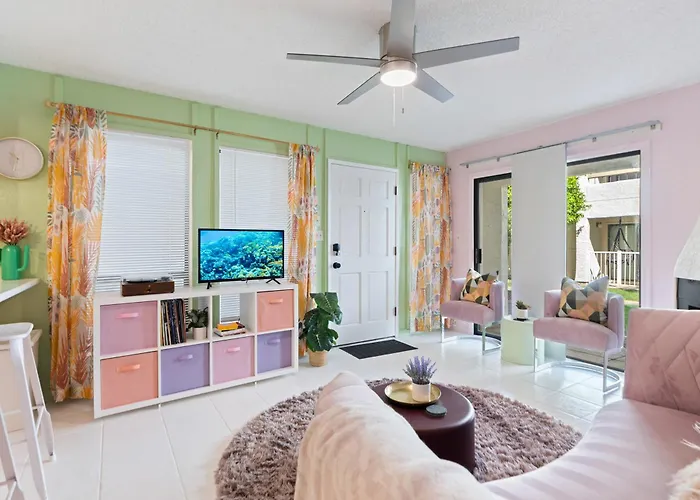 Modernized 1br W Shared Pool &